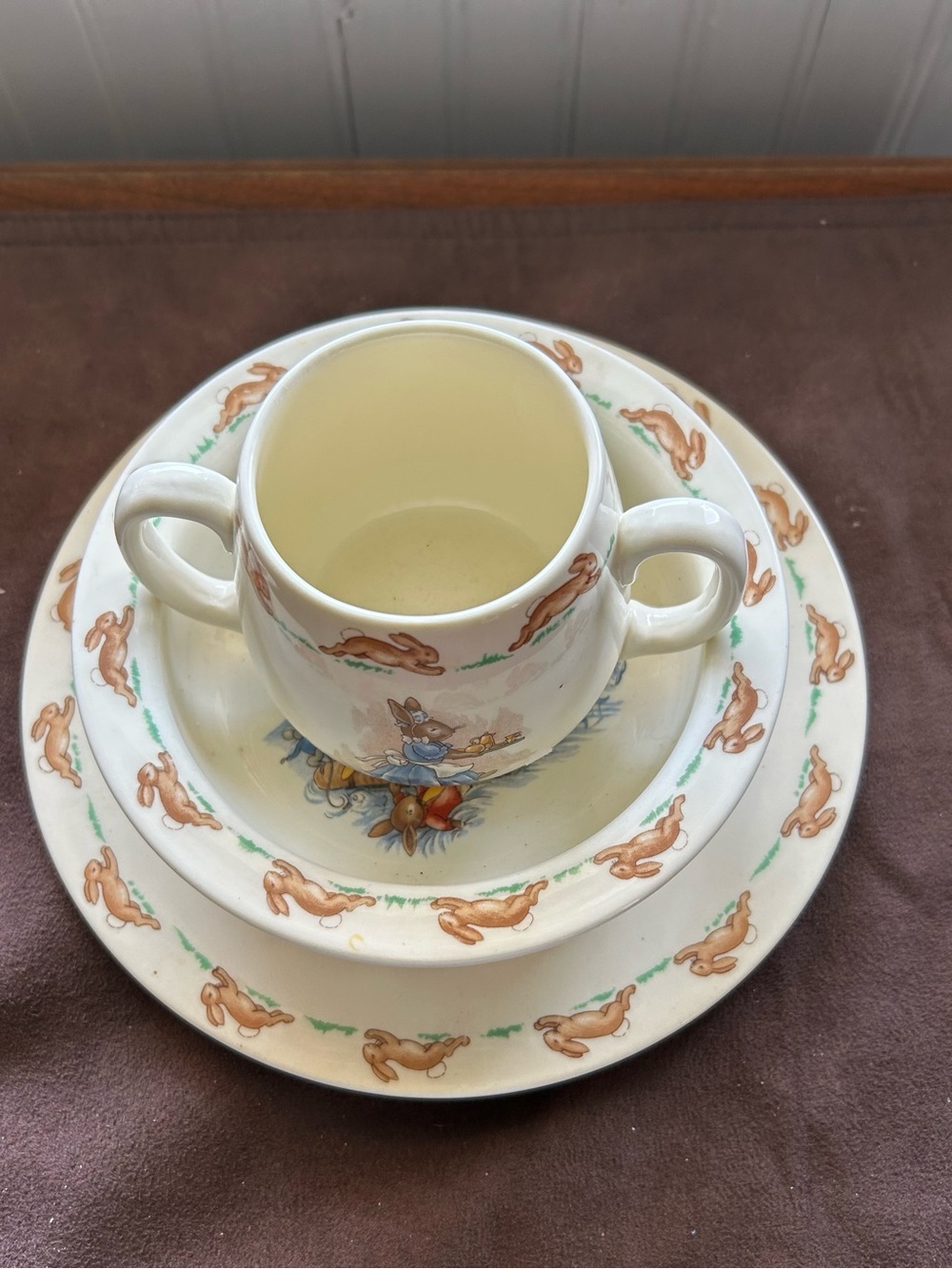 Royal Doulton Children's Bunny Parade Plate - White with Multicolor Accents - Picture 8 of 16